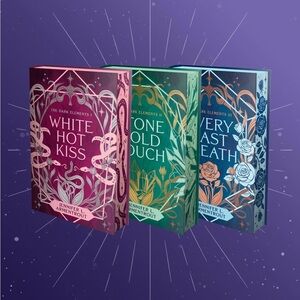 The Dark Elements Fairyloot exclusive SIGNED STENCILED by Jennifer Armentrout